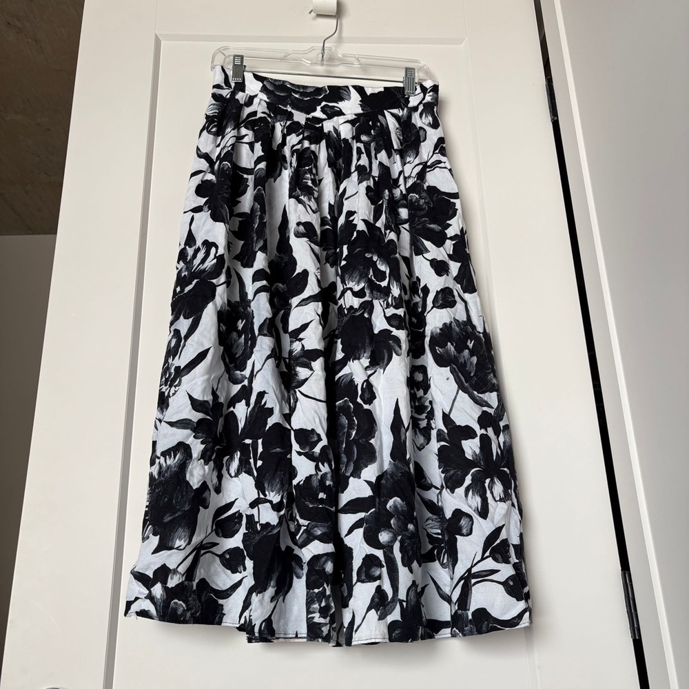 Black & White Floral Midi Skirt | Pleated A-Line | Timeless Chic Office Clean